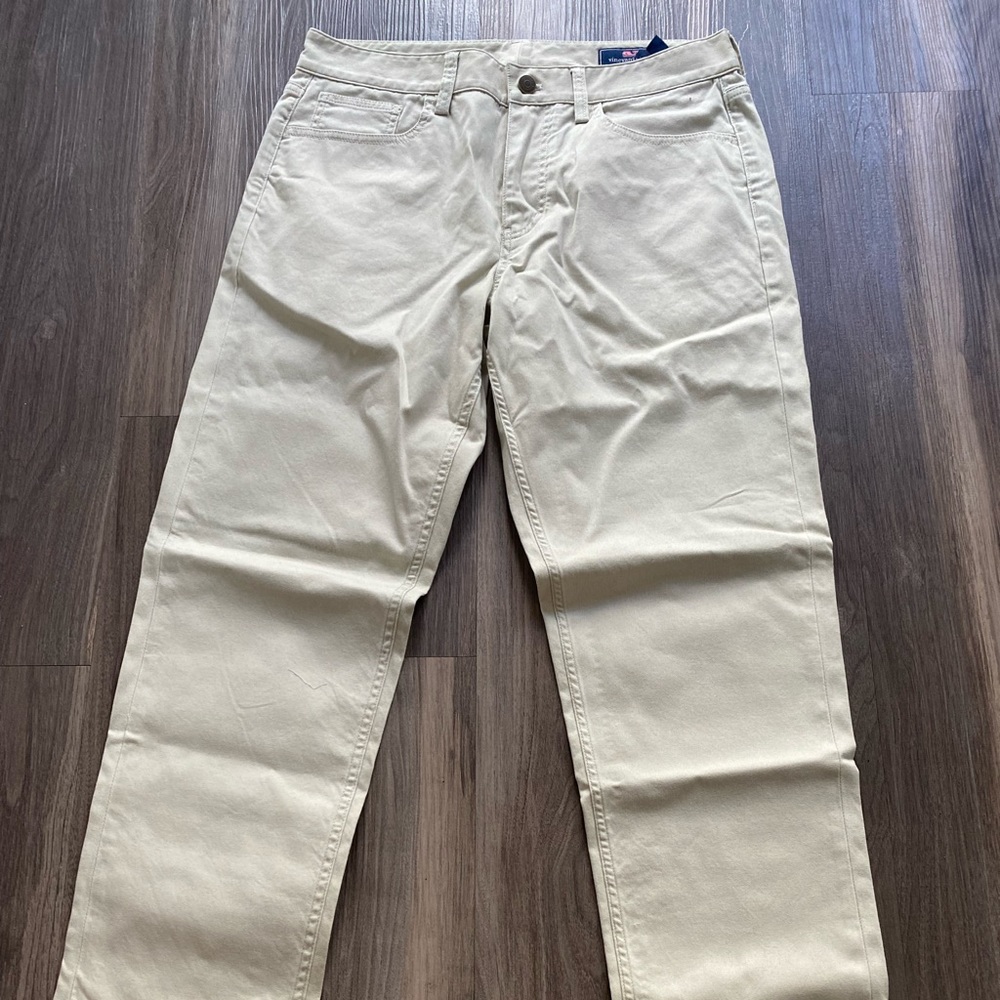 Brand new Vineyard Vines jeans. Khaki, 30x30